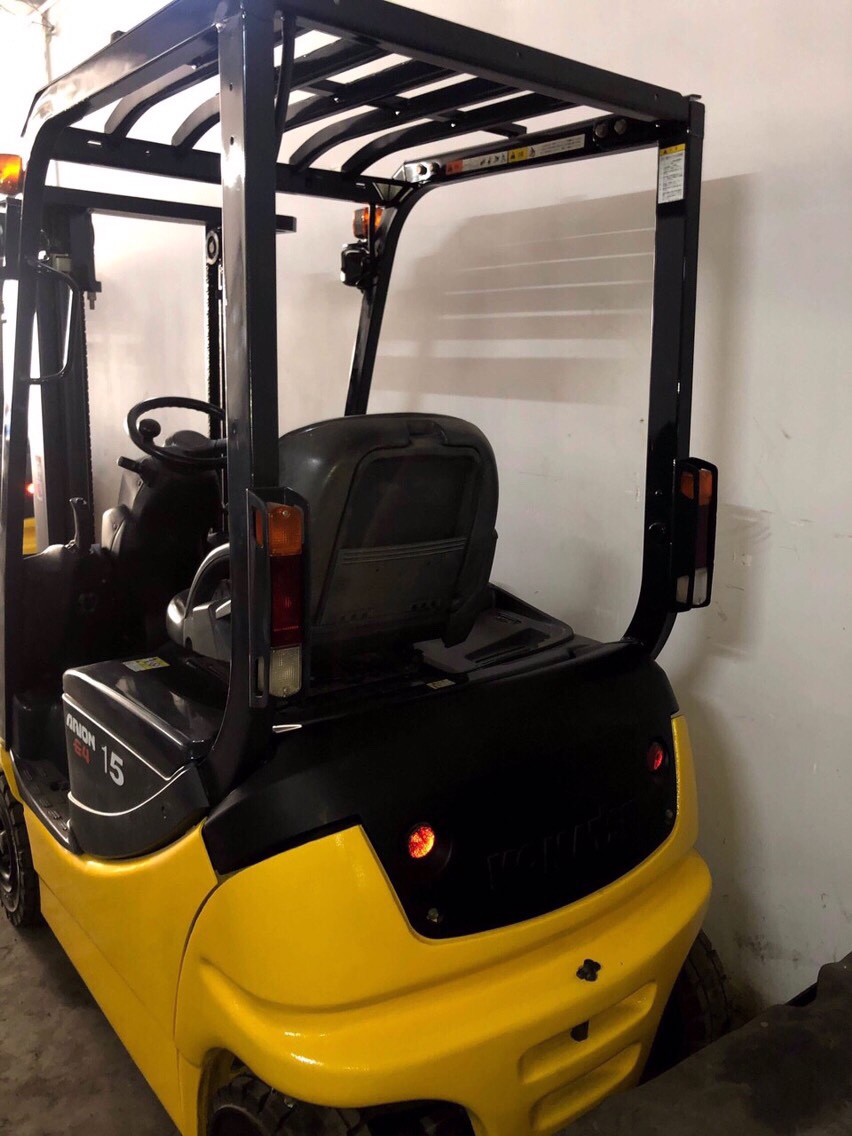 công ty bán xe nâng tại Tphcm.jpg (212 KB)